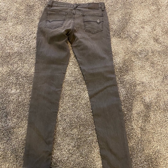 Women’s Volcom Dark Gray Denim Jeans - Picture 2 of 3